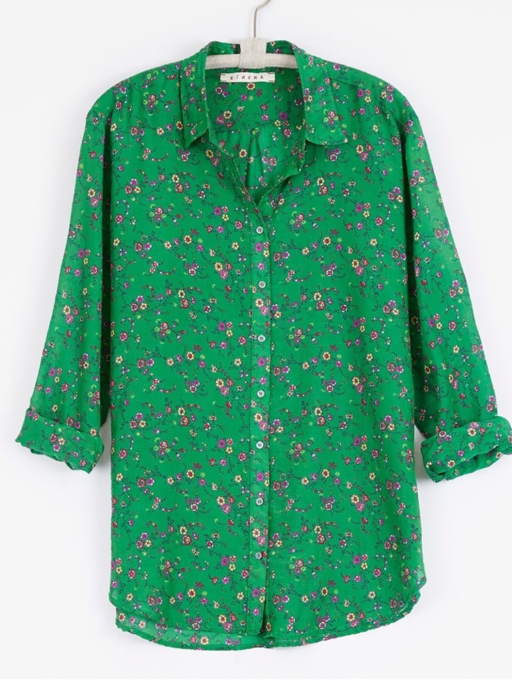 XiRENA Green Floral Button-Down Beau Shirt